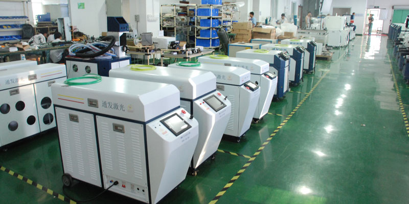 通發激光TFL-80PF<a href='http://m.zpzm.com.cn/product/2.htm' class='text_a'>光纖<a href='http://m.zpzm.com.cn' class='text_a'>激光焊接機</a></a>